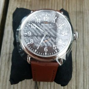 Shinola The Runwell Gray Dial Leather Watch